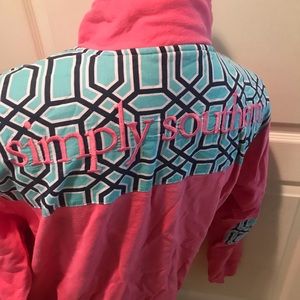 Simply southern pullover. Large. 1/4 zip